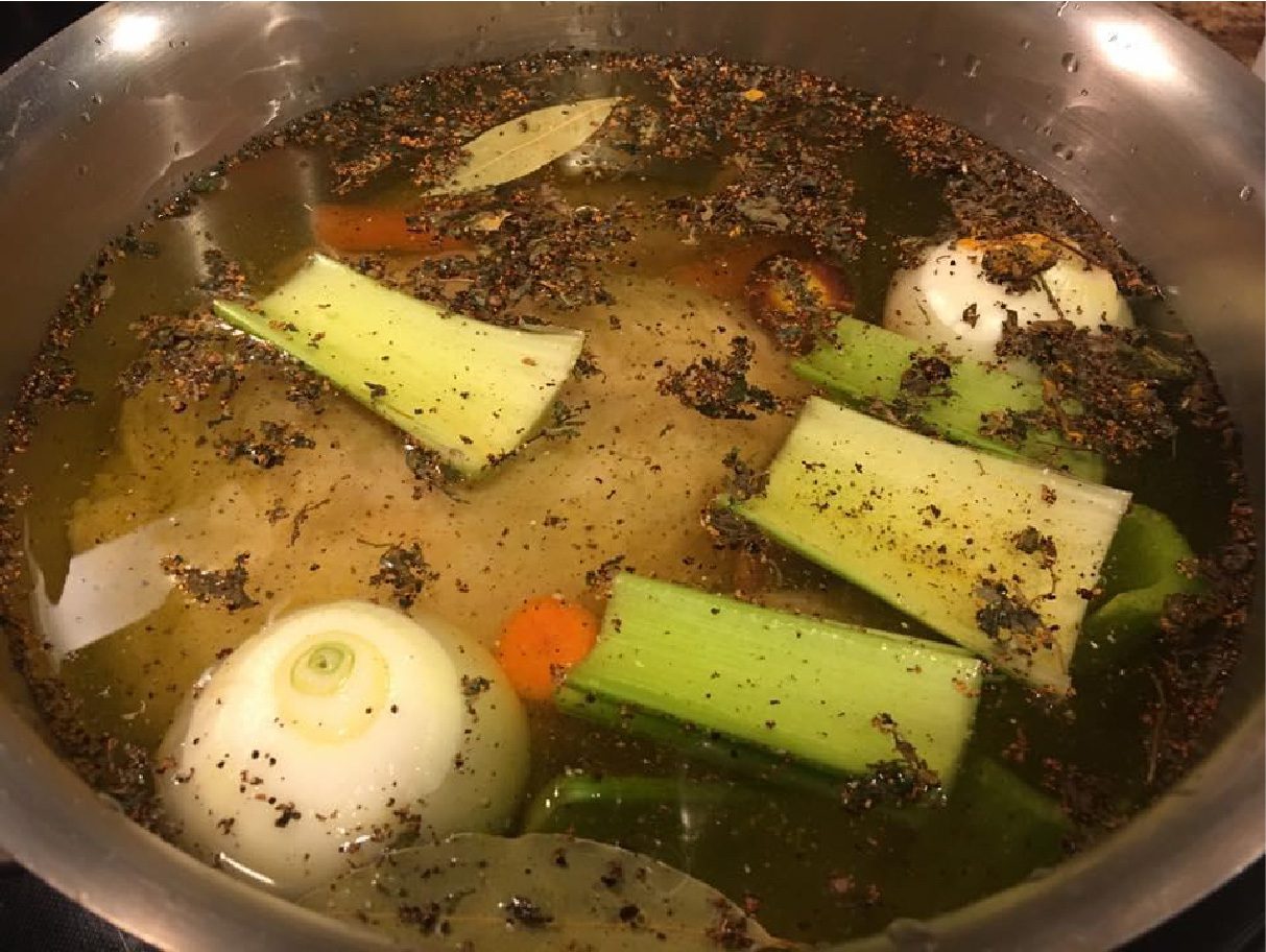 Bone Broth/Chicken Soup • Siphon Draw Nutrition